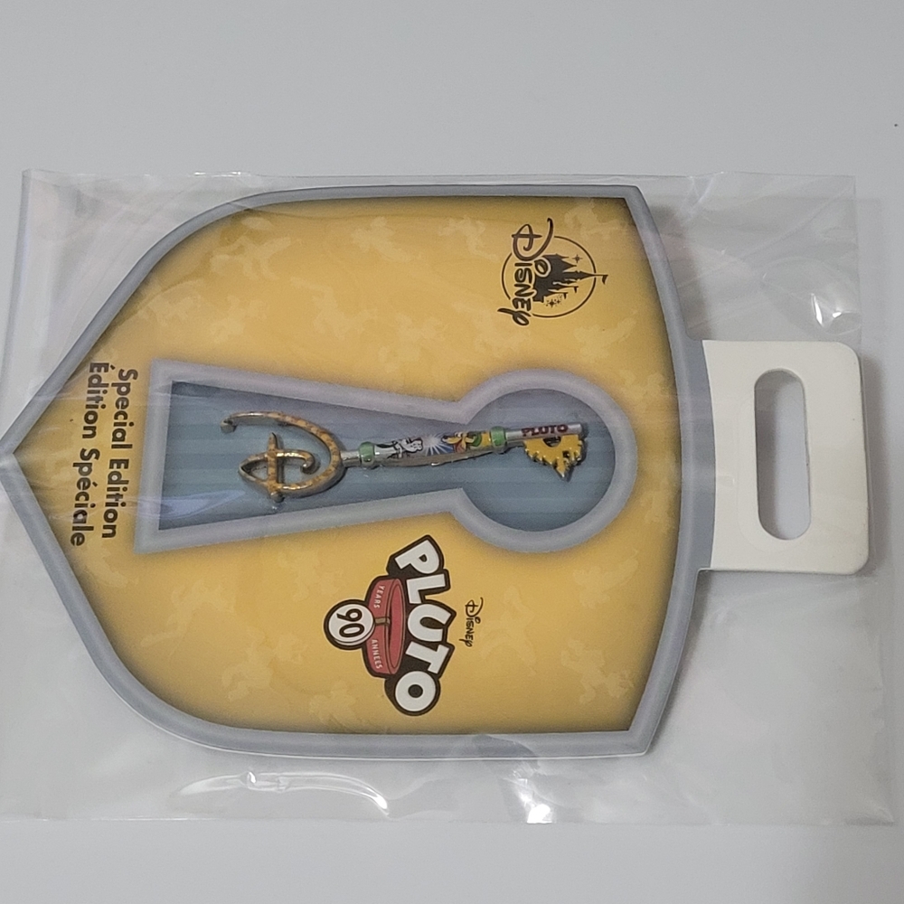 Disney Store Pluto 90th Anniversary Key Pin Special Edition